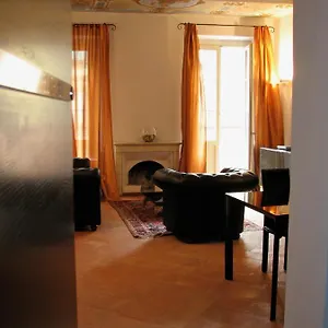 Parizzi Suites&studio Italia